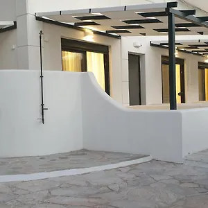 eantos-studios-and-suites.hotels-of-thessaloniki.com/